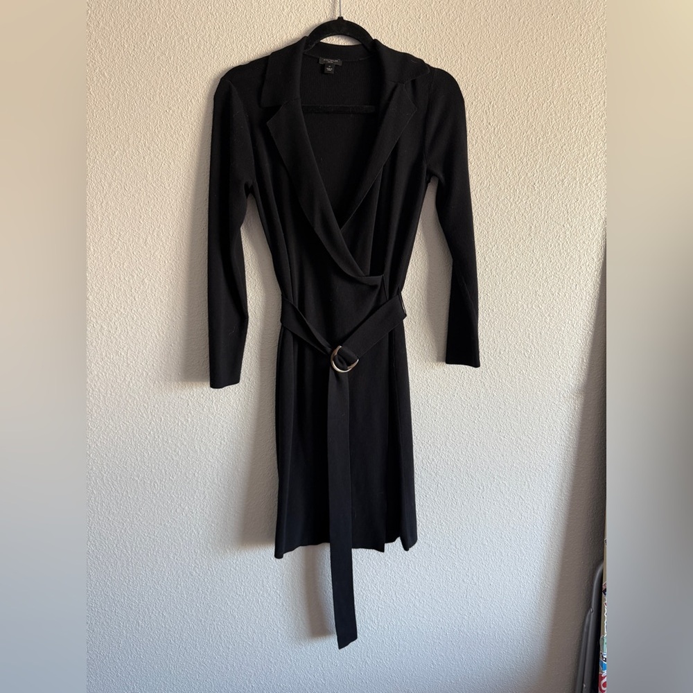 Ann Taylor Petite Black Faux Collared Wrap sweater dress with Belt  Size S